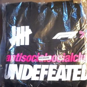 ASSC F1 Undefeated - Collabo Hoodie